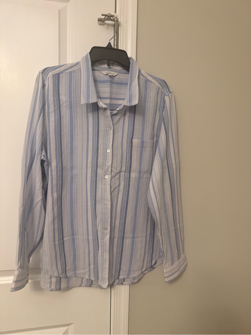 Lucky Brand Light Blue and White Striped Women's Button-Up Shirt
